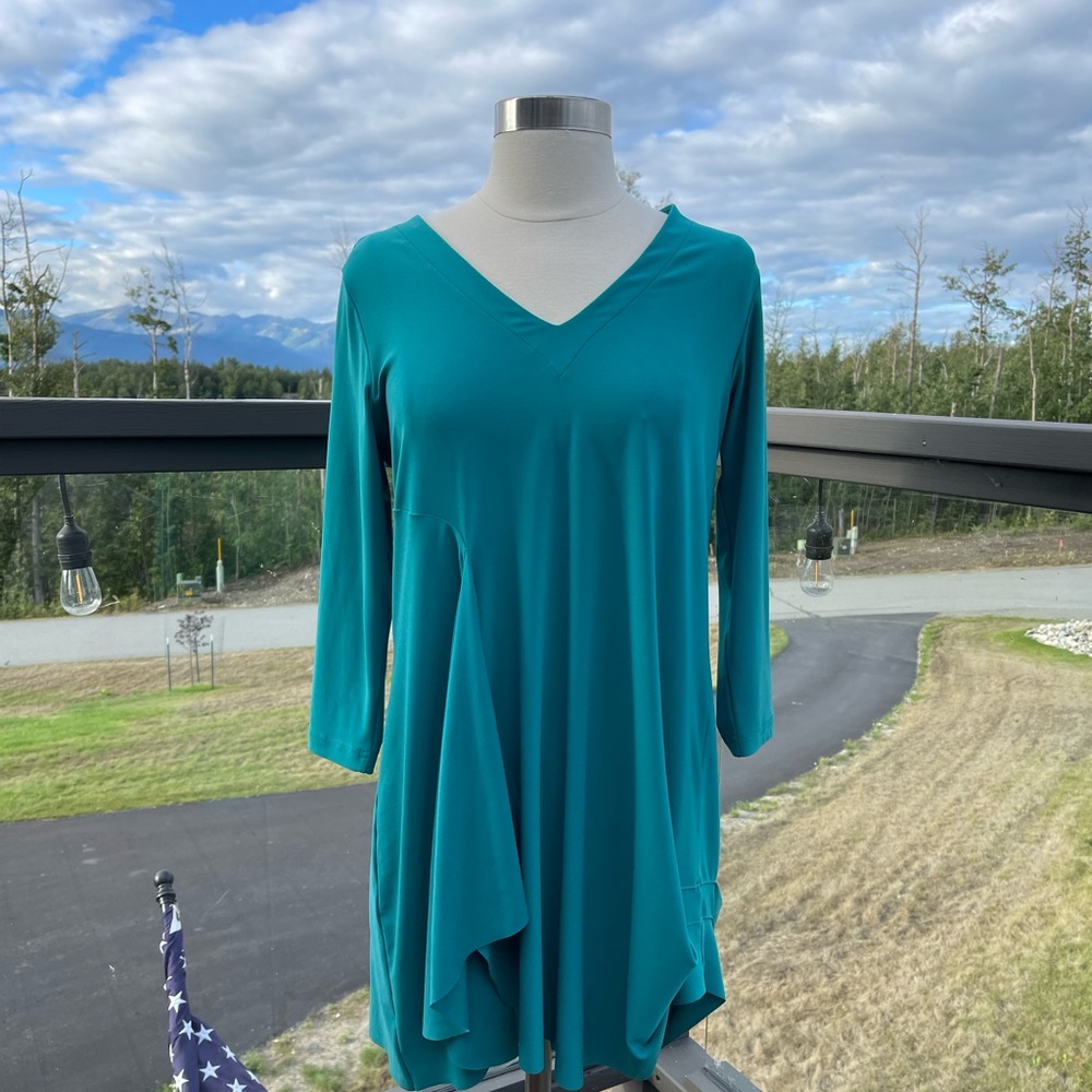 Small dresses - Picture 4 of 9
